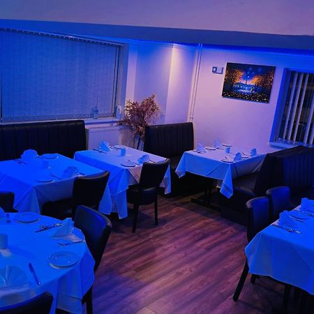 White House Lodge Кембридж Экстерьер фото